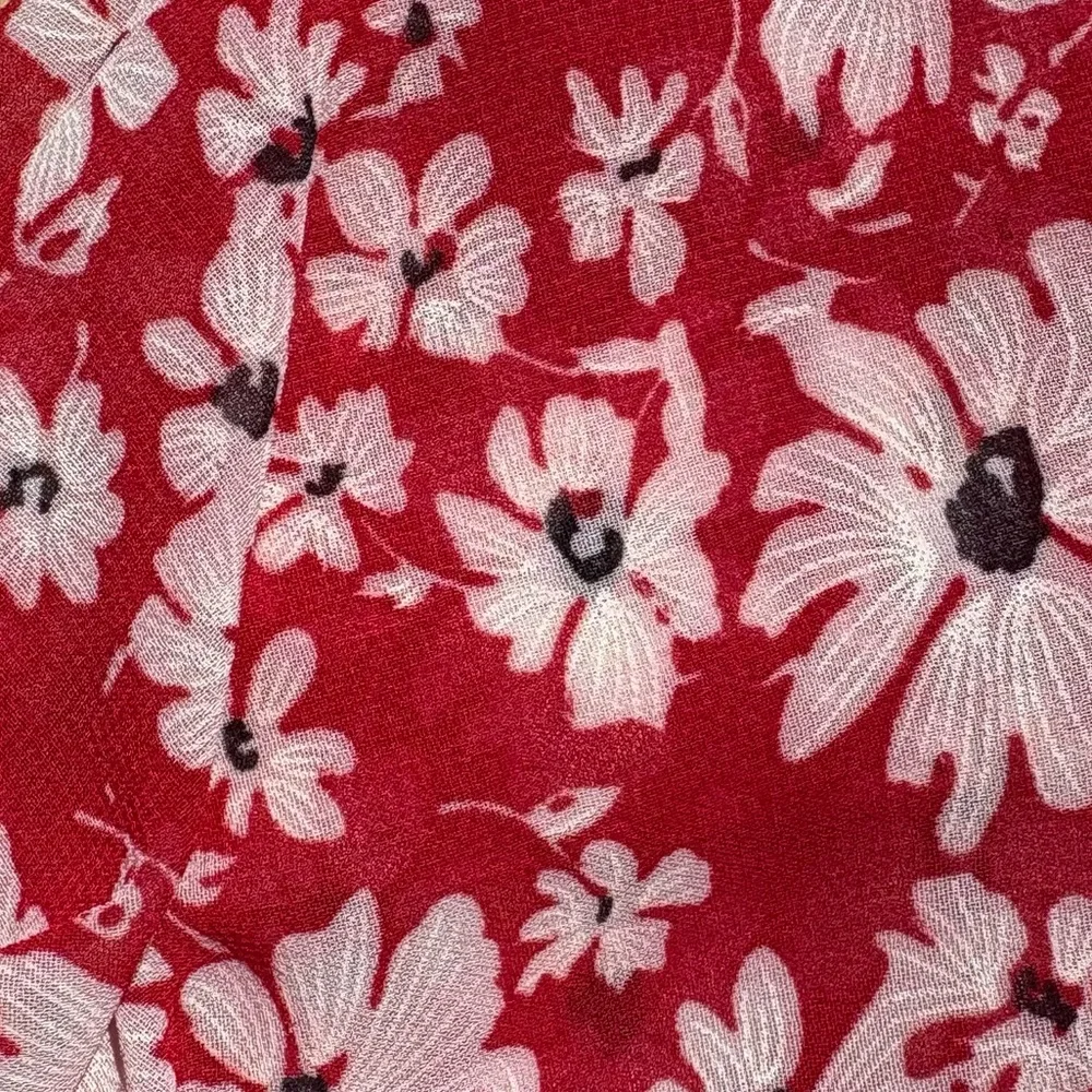 Anthropologie Headband in Red Floral Motif. Brand new!